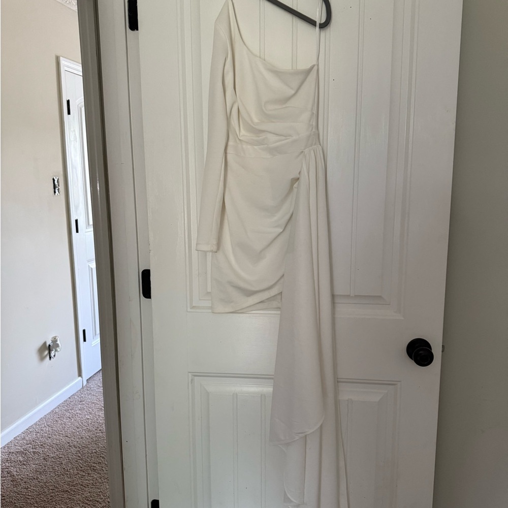 Elegant One-Sleeve White Draped Dress